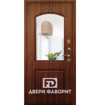 металлическая дверь в квартиру с зеркалом